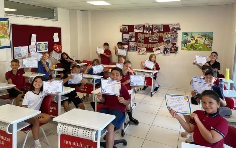 Hayatta En Hakiki Mürşit İlimdir: Minik Bilim İnsanlarımızı Kutluyoruz! - fotoğraf 5