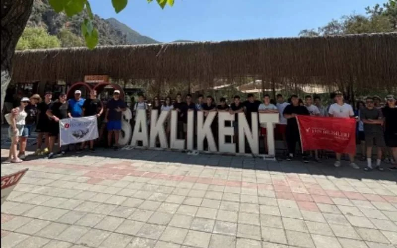 Bilim Ovası Okulları öğrencileri Fethiye gezisinde