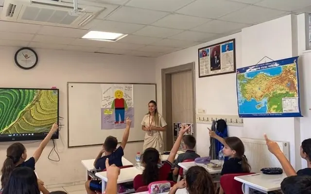 Güvenli Teknoloji Kullanımı Etkinliğiyle Bilinçli Dijital Adımlar!