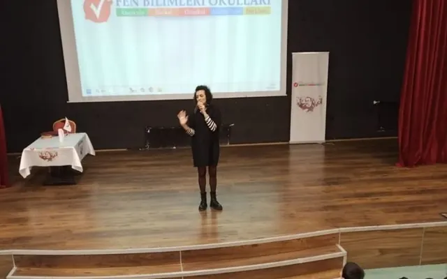 Okuma kültürü festivali etkinliğinde öğrenciler