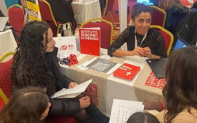 Üniversite temsilcileriyle görüşen Bilim Ovası öğrencileri